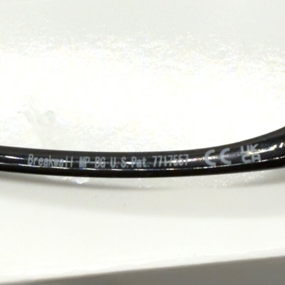 Maui Jim 422-02 Breakwall Sunglasses Black Frame Grey Polrized Lenses Sport Case - Picture 10 of 11